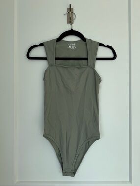 Women’s OQQ ribbed square neck bodysuit tank in Sage Green